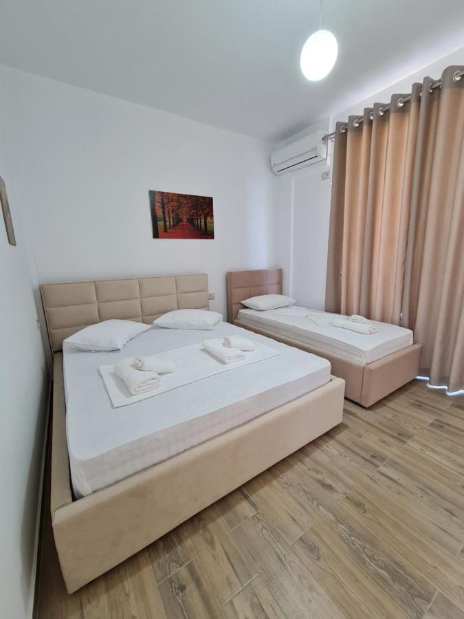 Hotel Veliaj Ksamil Exteriör bild