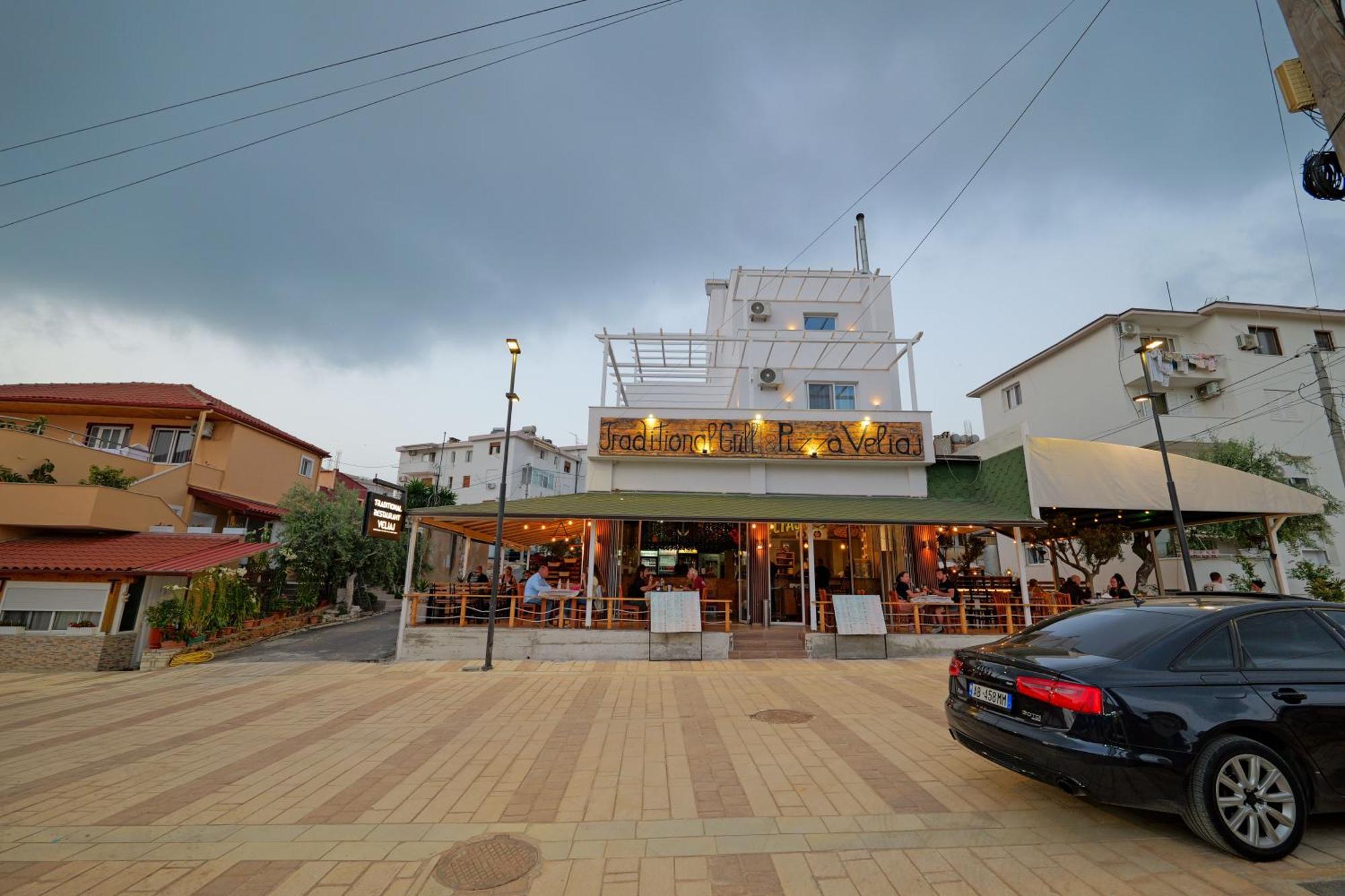 Hotel Veliaj Ksamil Exteriör bild