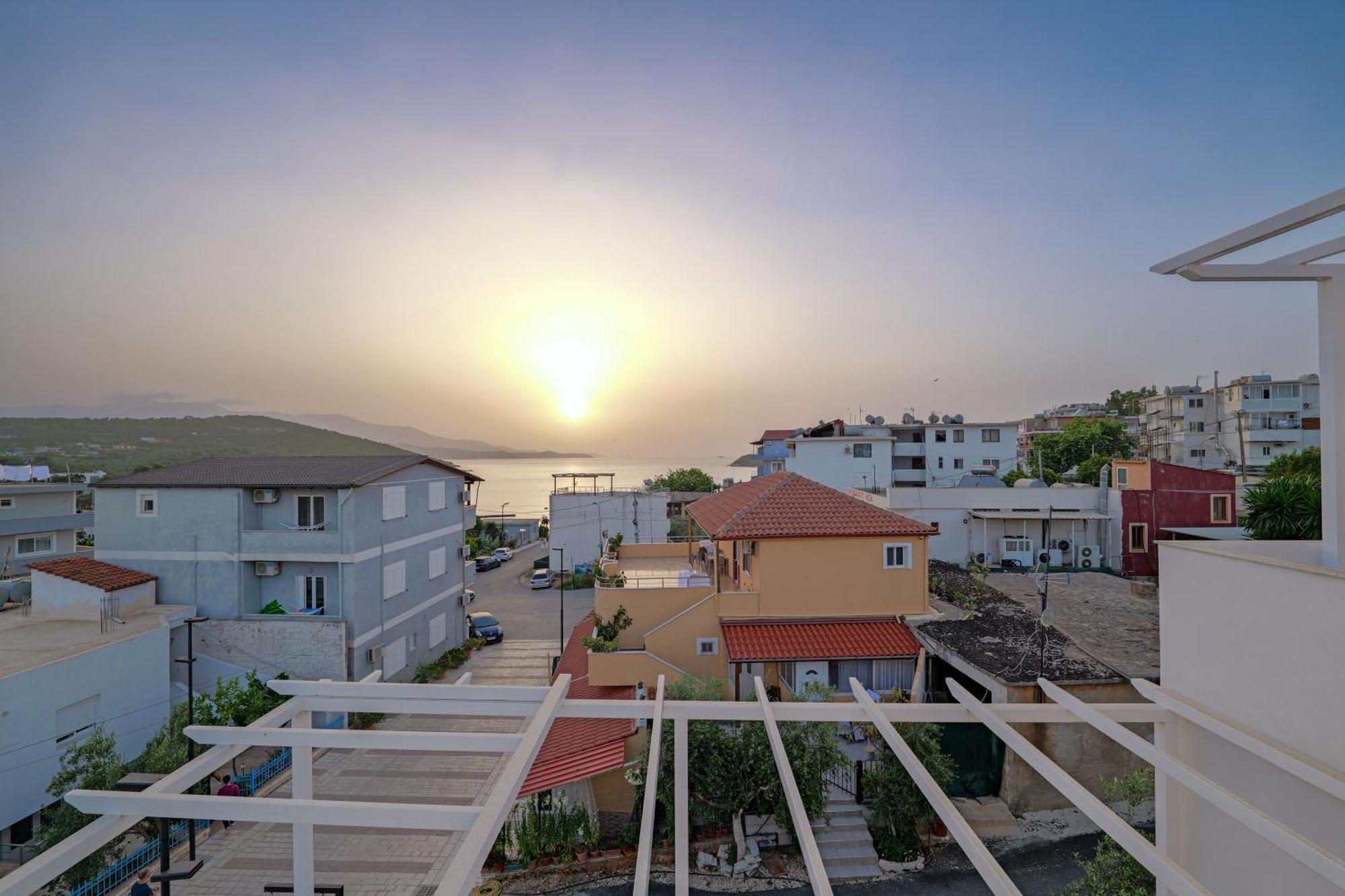 Hotel Veliaj Ksamil Exteriör bild