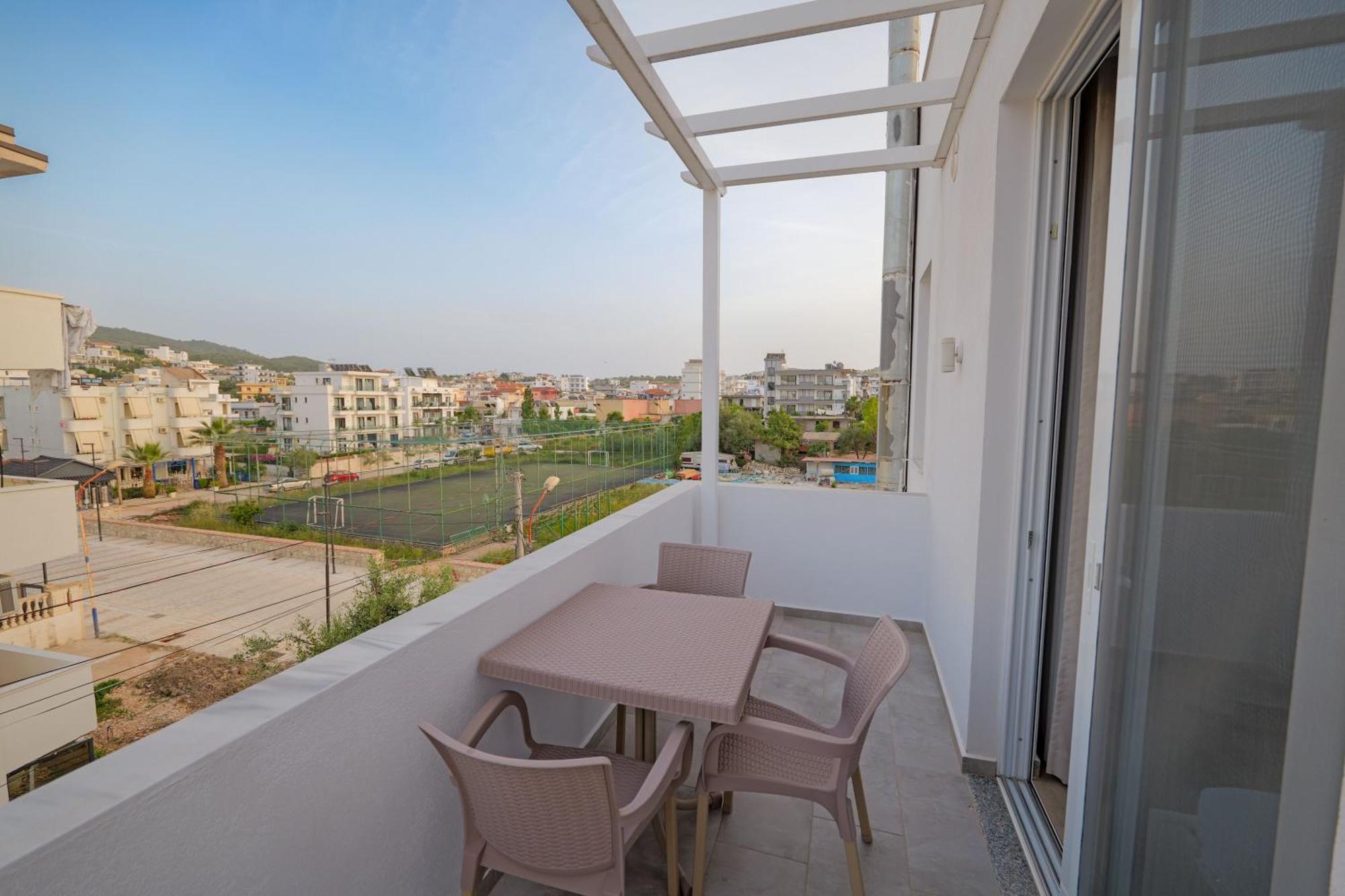 Hotel Veliaj Ksamil Exteriör bild