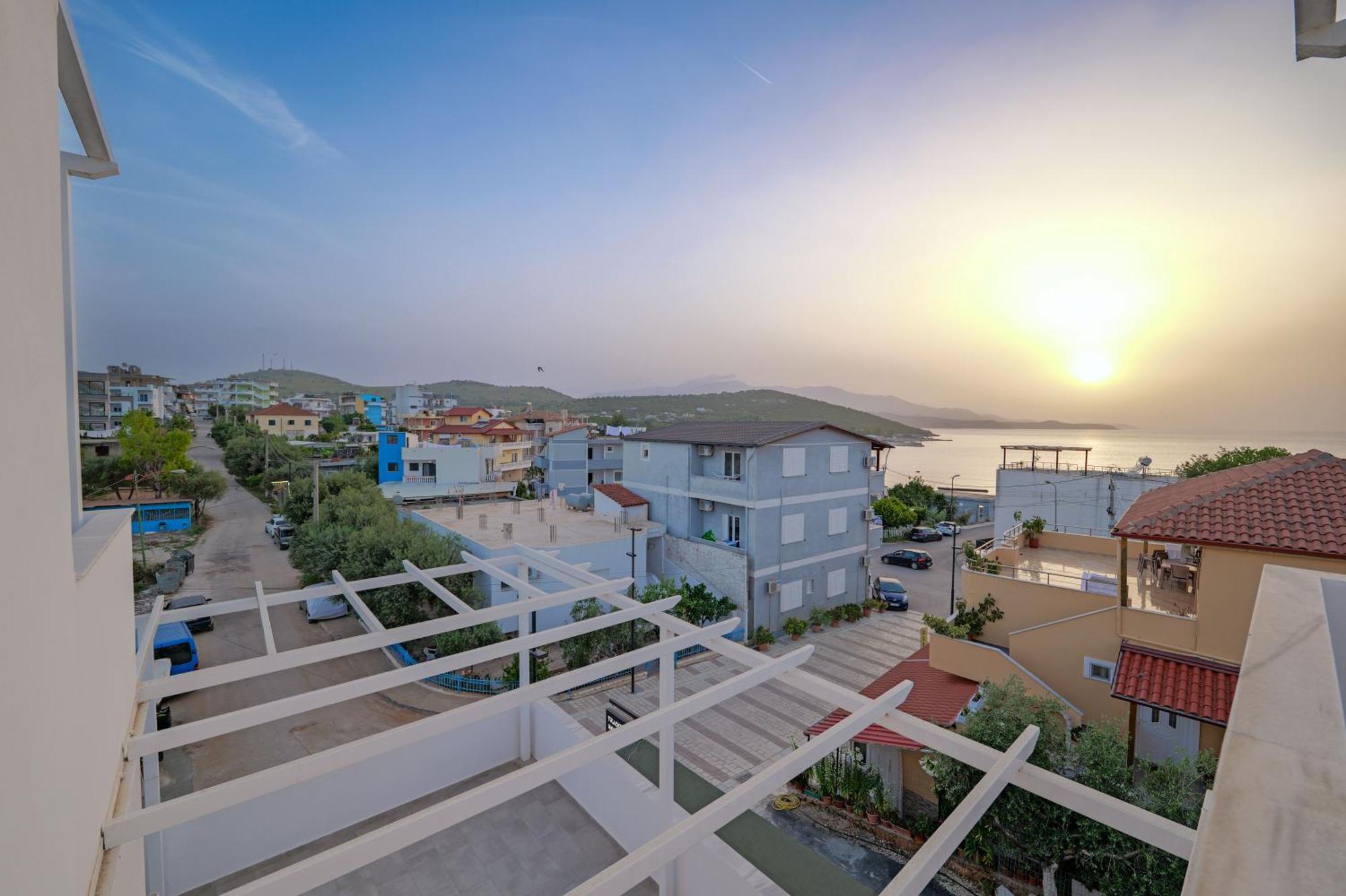Hotel Veliaj Ksamil Exteriör bild